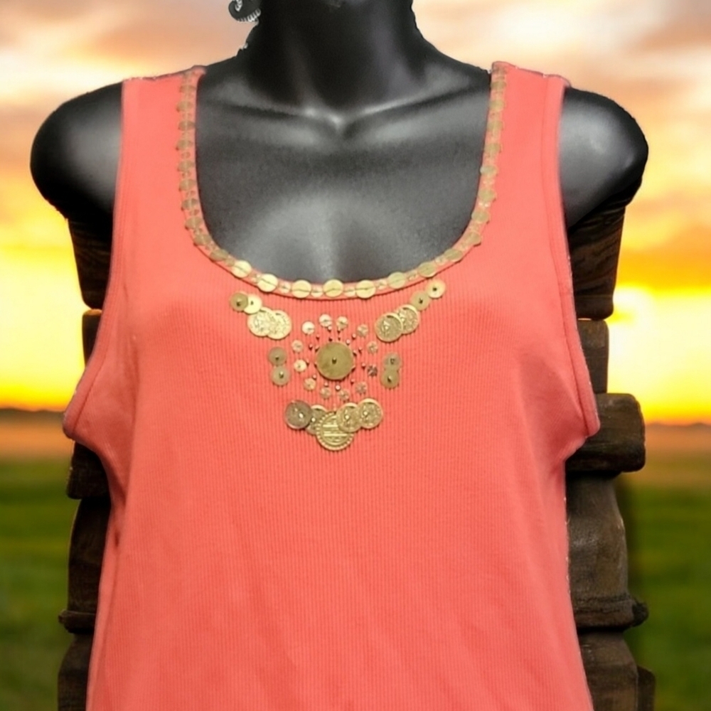 Pout Shirt woman's size XL